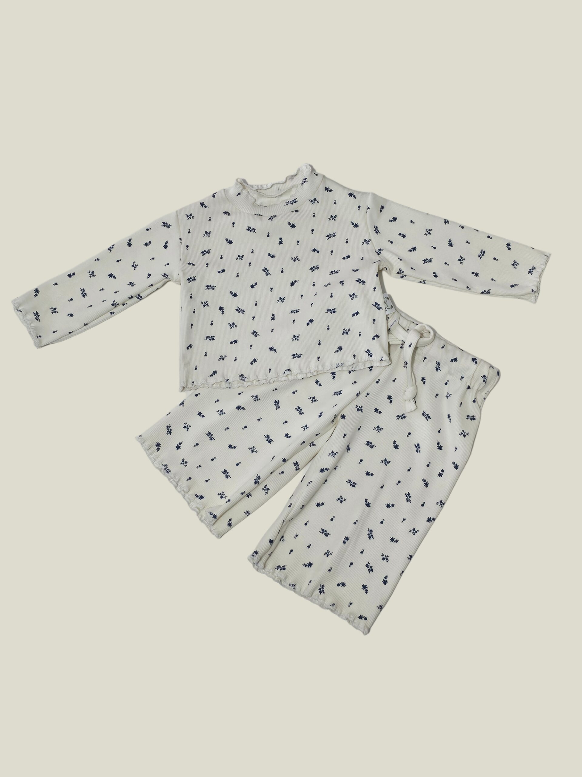 Calça  Delphinium Amoroso